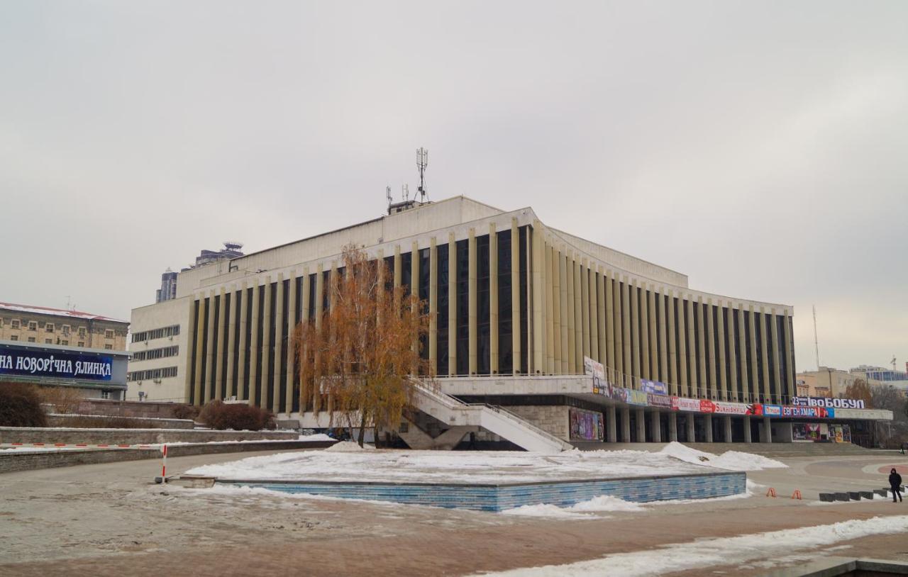 Квартира По Улице Большая Васильковская, 114 Kiev Esterno foto
